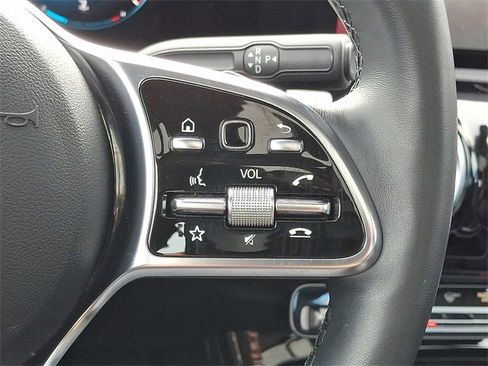 Used 2023 Mercedes-Benz CLA 250 4MATIC image 24