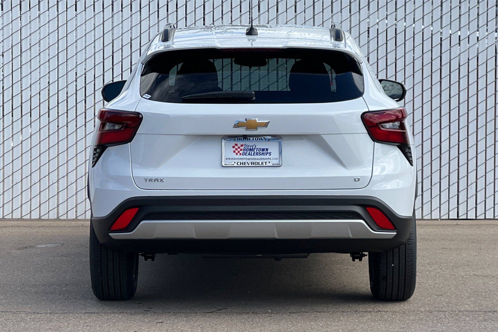New 2026 Chevrolet Trax LT w/ LT Convenience Package FWD image 5