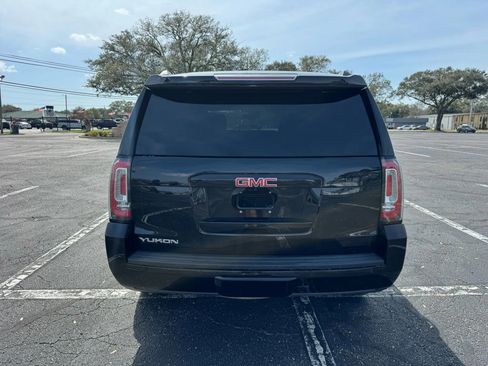 Used 2020 GMC Yukon SLT image 7