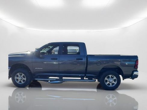 Used 2026 RAM 2500 Big Horn AWD/4WD image 9