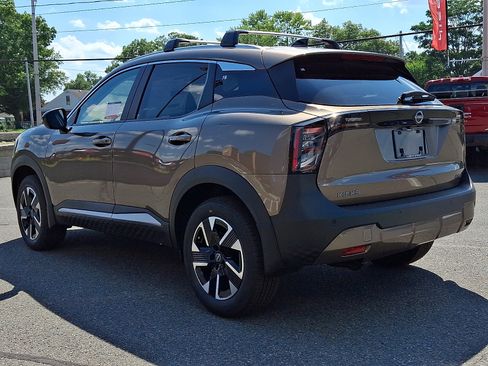 New 2026 Nissan Kicks SV w/ Cold Weather Package AWD/4WD image 3