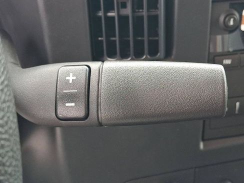 New 2026 Chevrolet Express 2500 w/ Driver Convenience Package RWD image 7