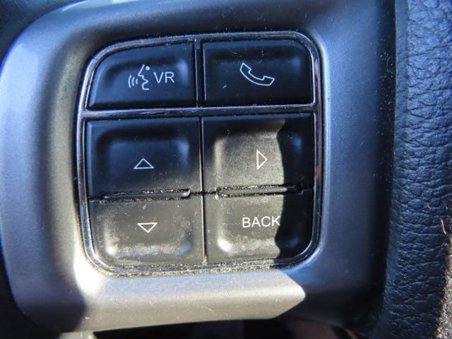 Used 2015 Dodge Journey Crossroad w/ Flexible Seating Group FWD image 29