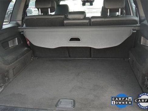 Used 2023 Mercedes-Benz GLB 35 AMG 4MATIC w/ Parking Assistance Package image 12