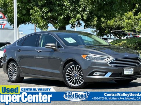 Used 2017 Ford Fusion SE FWD image 1