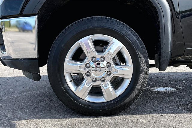 Used 2020 GMC Sierra 2500 SLE w/ SLE Value Package; AWD/4WD image 35