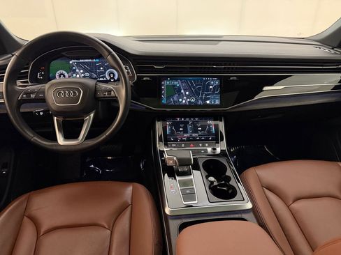 Used 2023 Audi Q7 2.0T Premium w/ Convenience Package AWD/4WD image 16