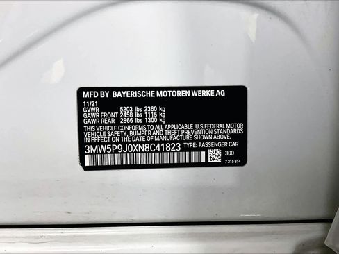 Used 2022 BMW 330e xDrive w/ Premium Package image 36