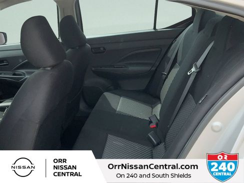 Used 2022 Nissan Versa S w/ Trunk Package FWD image 13