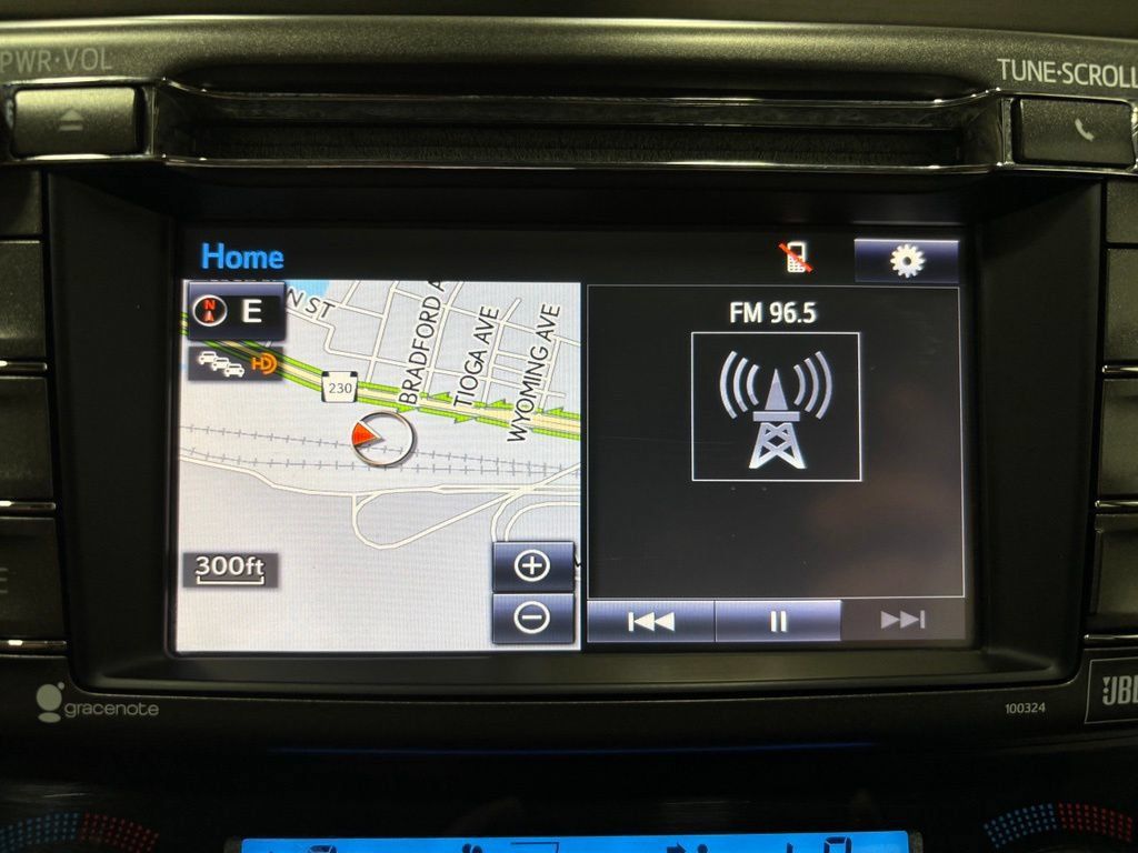 Used 2015 Toyota RAV4 Limited w/ Technology Package AWD/4WD image 26
