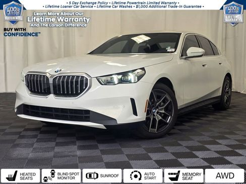 Used 2026 BMW 530i xDrive w/ Premium Package image 1