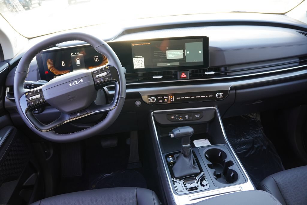 New 2027 Kia Carnival EX FWD image 13