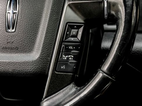 Used 2015 Lincoln Navigator 2WD image 21