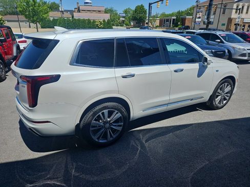 Used 2020 Cadillac XT6 Premium Luxury AWD/4WD image 7