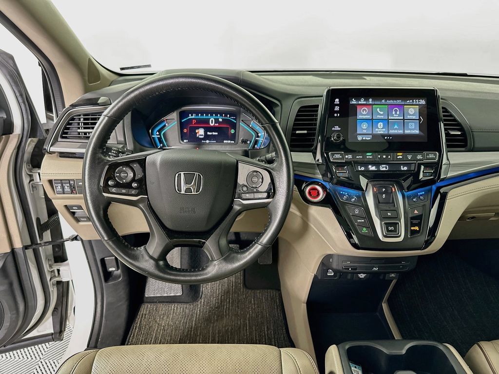 Used 2022 Honda Odyssey Elite image 19