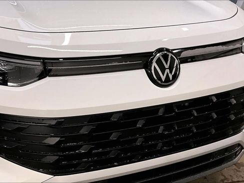 New 2026 Volkswagen Tiguan S image 31