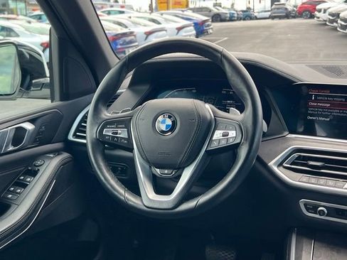 Used 2022 BMW X5 xDrive40i w/ Premium Package AWD/4WD image 12