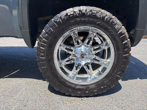 Used 2019 GMC Sierra 1500 Elevation w/ Elevation Value Package AWD/4WD image 26