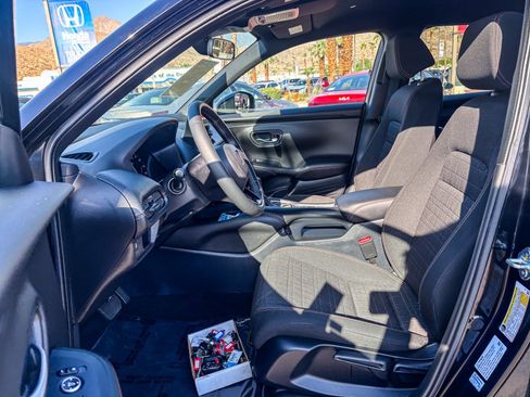 Certified 2024 Honda HR-V Sport image 20