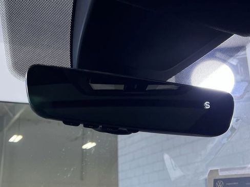 New 2025 Volkswagen Atlas Cross Sport SEL R-Line image 28