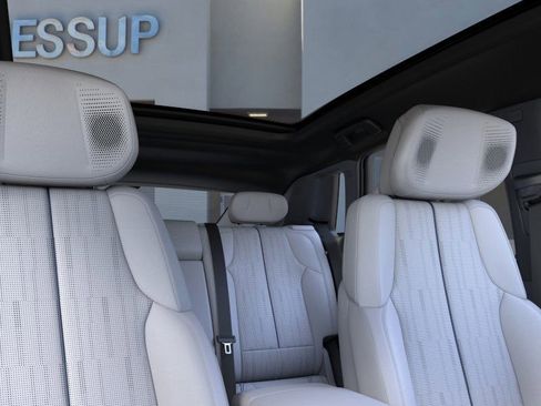 New 2026 Cadillac Lyriq Premium Luxury w/ LPO, Premium Carpet Package image 24