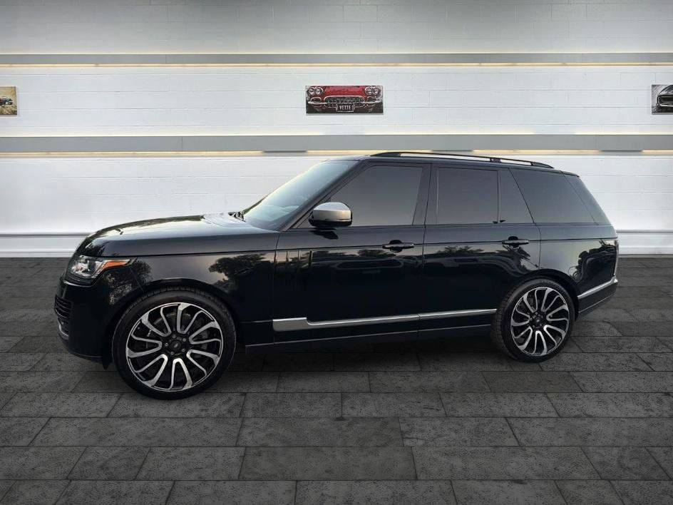 Used 2015 Land Rover Range Rover HSE AWD/4WD image 6