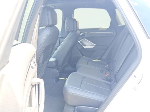 Used 2025 Audi Q3 2.0T Premium AWD/4WD image 12