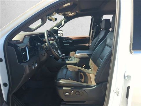Used 2023 GMC Sierra 1500 Denali w/ Technology Package image 14