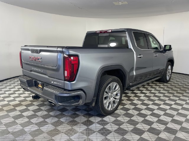 Used 2021 GMC Sierra 1500 Denali w/ Denali Ultimate Package AWD/4WD image 17