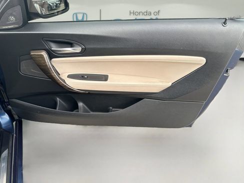 Used 2017 BMW 230i Coupe image 31