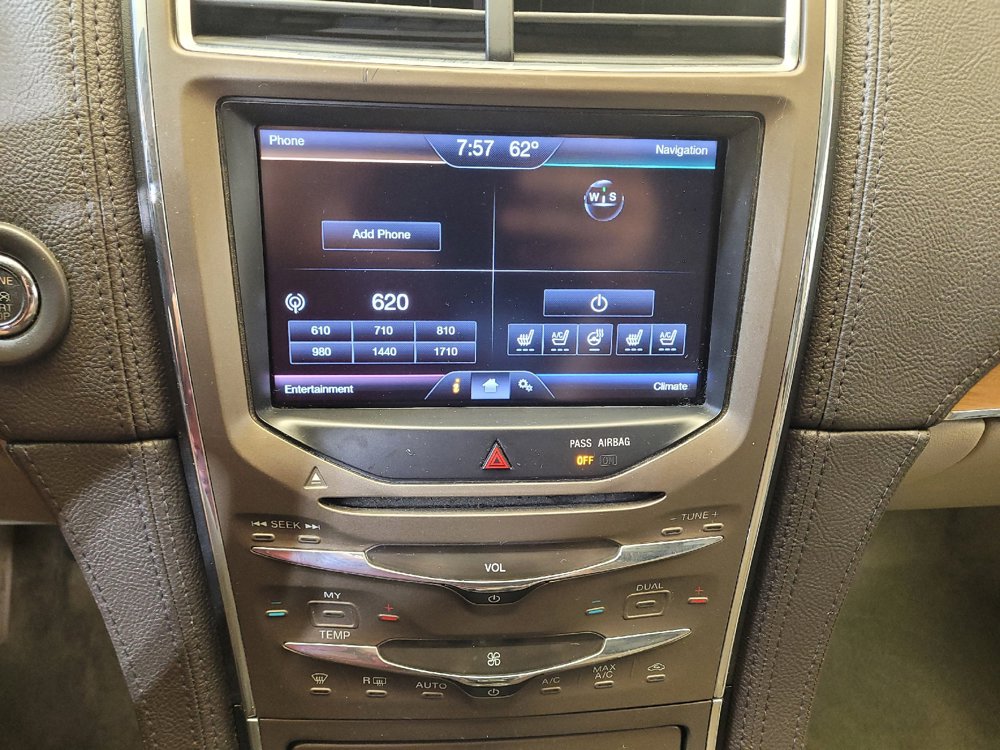Used 2014 Lincoln MKX AWD w/ Equipment Group 102A image 25