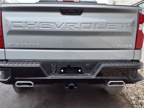 New 2026 Chevrolet Silverado 1500 Custom Trail Boss AWD/4WD image 25