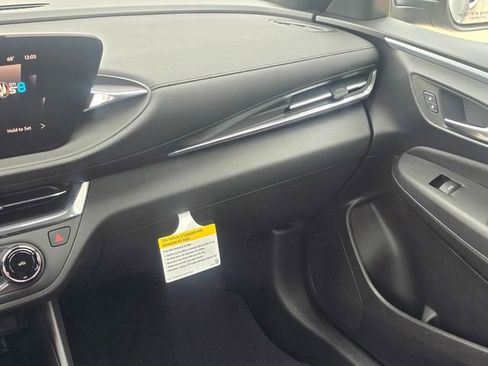 New 2026 Buick Envista Preferred w/ Convenience I Package FWD image 16