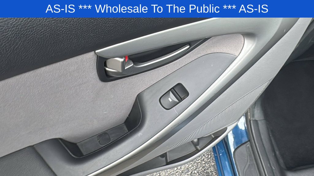 Used 2014 Hyundai Elantra SE w/ Option Group 02 FWD image 26