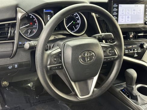 Used 2024 Toyota Camry LE image 18