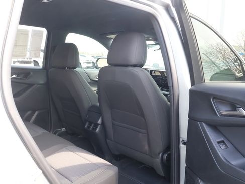 New 2026 Chevrolet Equinox LT w/ Safety and Technology Package FWD image 40