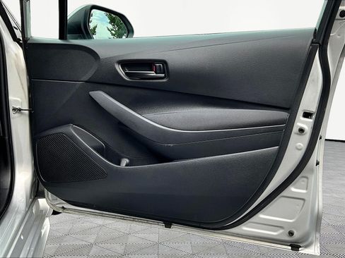 Used 2024 Toyota Corolla LE FWD image 28