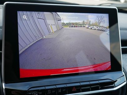 Used 2024 Jeep Compass Latitude w/ Sun and Sound Group