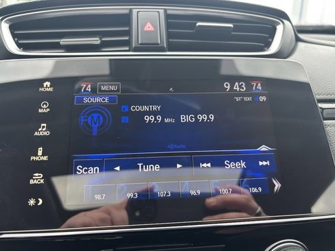 Used 2021 Honda CR-V Touring image 22