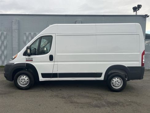 Used 2018 RAM ProMaster 2500 image 4