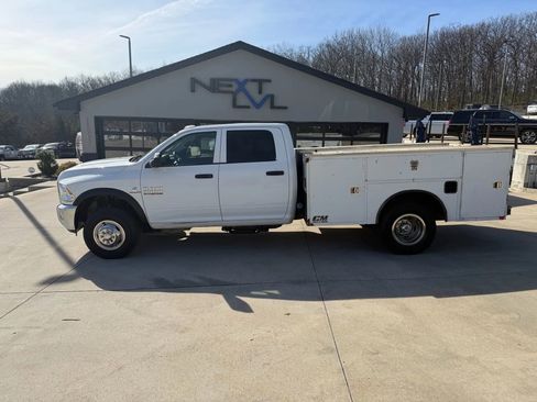 Used 2018 RAM 3500 Tradesman w/ Chrome Appearance Group AWD/4WD image 6