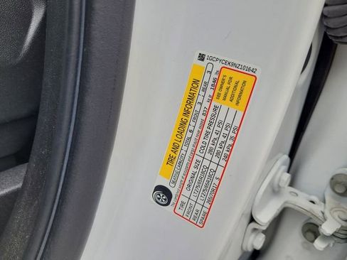 Used 2022 Chevrolet Silverado 1500 Custom Trail Boss w/ LPO, Dark Essentials Package image 17