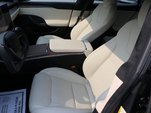 Used 2021 Tesla Model S Long Range AWD/4WD image 22