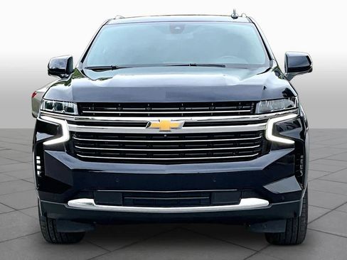 Used 2021 Chevrolet Tahoe LT w/ LT Signature Package RWD image 3