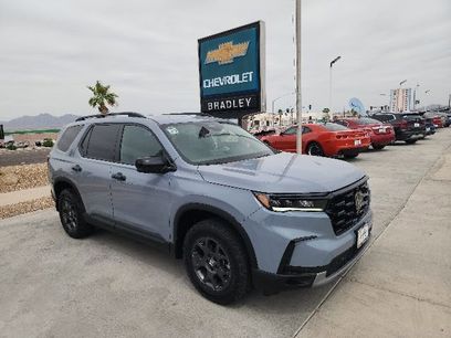 Used 2025 Honda Pilot TrailSport