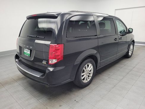 Used 2016 Dodge Grand Caravan SXT FWD image 9