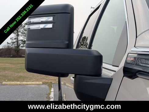 New 2026 GMC Sierra 2500 SLE w/ SLE Value Package; AWD/4WD image 12