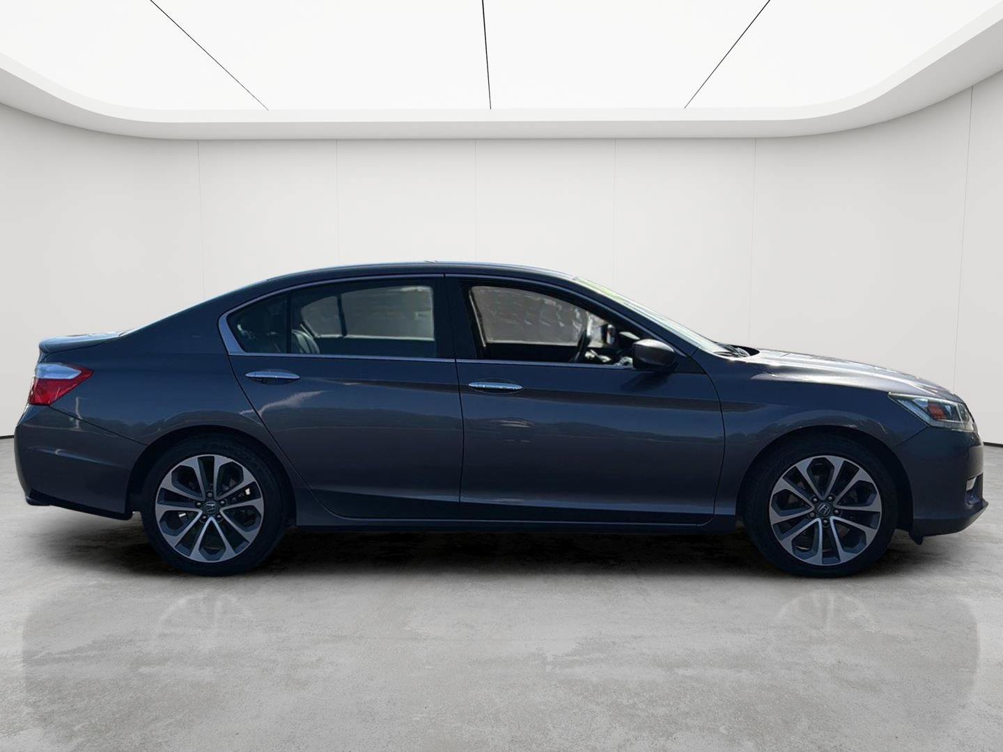 Used 2014 Honda Accord Sport image 23