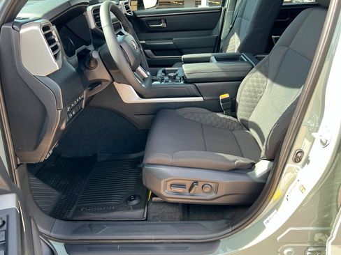 New 2026 Toyota Tundra SR5 AWD/4WD image 17
