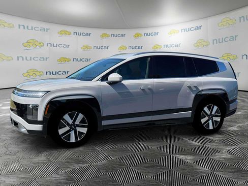 New 2026 Hyundai Ioniq 9 SEL image 3